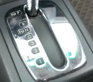 Fabia 6Y Abdeckung Automatikgetriebe Automatik Schaltung Lichtleiter P R N D - Bild 1