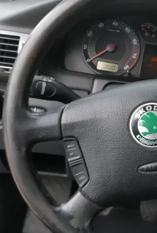 VW Passat 3BG Golf 4 Bora Lenkrad Multifunktionslenkrad Schalter Knöpfe Leder - Bild 3