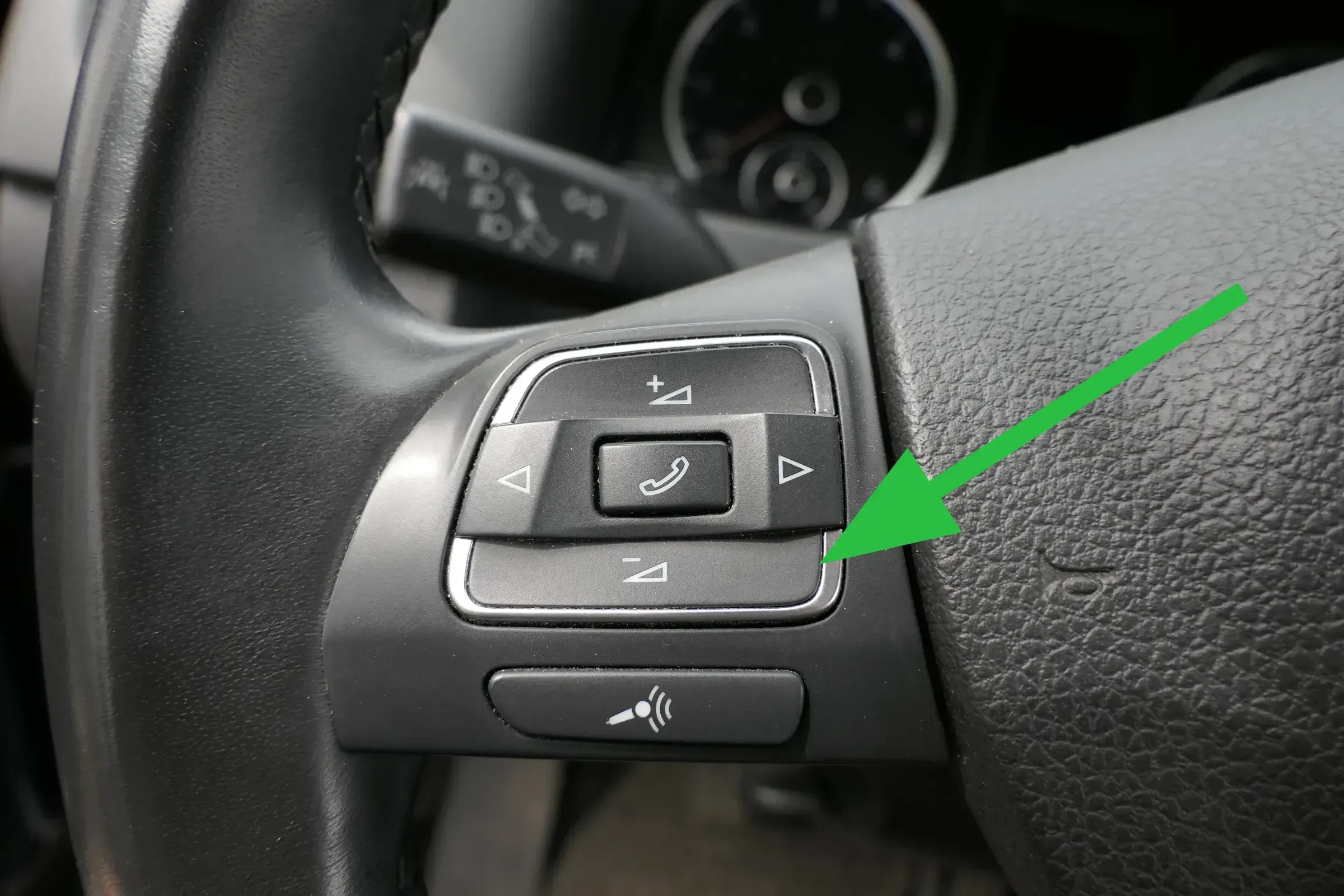 VW Passat 3C Eos Golf 6 Lenkrad Multifunktionslenkrad NUR Schalter 5C0959537A - Bild 1