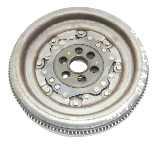 VW Touran Golf 5 Schwungrad Automatik Zweimassenschwungrad BLS BXE BKC 1.9 TDI - Bild 1