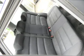 Audi A4 B5 Sitz Sitze hinten Rückbank Rücksitzbank Kombi schwarz Sitzflä - Bild 1