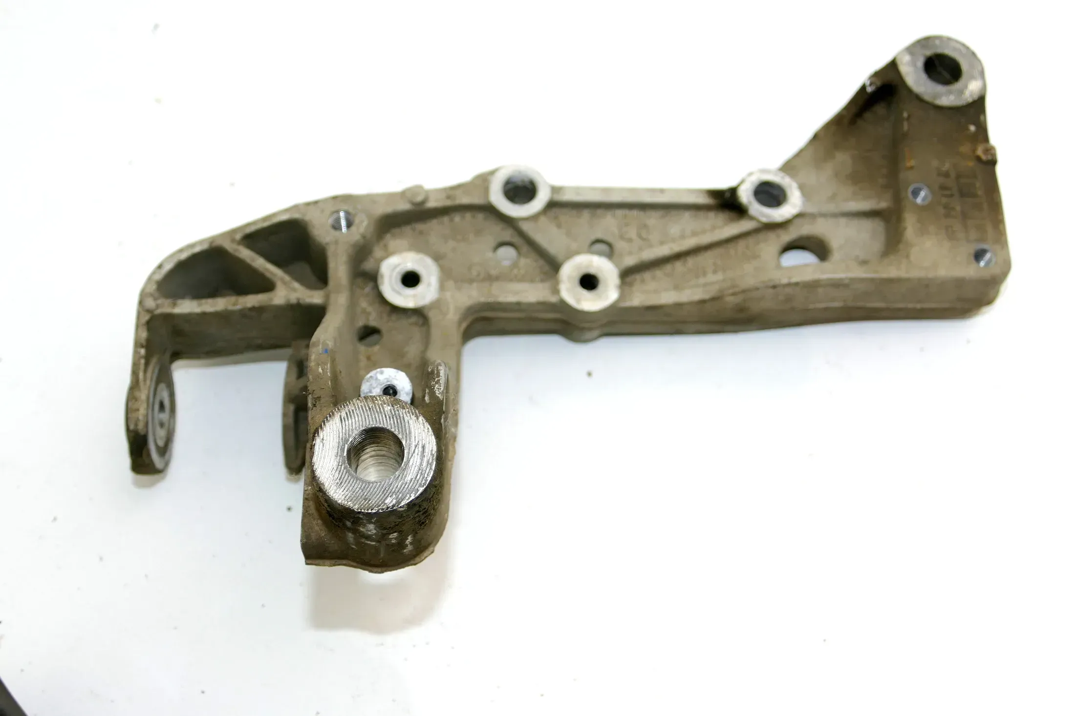 VW Touran Golf 5 Querlenker Konsole Halter links vorne 1K0199295E / J - Bild 1