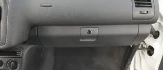 VW Polo 6N2 Handschuhfach schwarz Handschuhfachdeckel Deckel Klappe - Bild 2