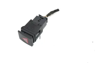 VW Polo 9N Warnblinker Relais Warnblinkerschalter Schalter 6Q0953235 Knopf - Bild 1