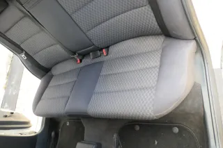 Audi A4 B5 Kombi Avant Rückbank Rücksitzbank Sitz Rücksitz 3 Punkt Gurt - Bild 2