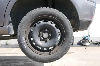 4x Polo 6R 9N Ibiza Felgen 185/60 R14 T Winterreifen M+S 6jx15 ET38 Reifen 4-6mm - Bild 5