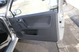 1x VW Polo 6N2 Türverkleidung Verkleidung Tür vorne rechts 2/3-Türer off-black - Bild 3