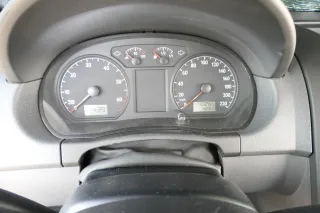 VW Polo 9N Tacho Tachometer Kombiinstrument 140.000km 6Q0920800P 1,2 47kw 40kw - Bild 1