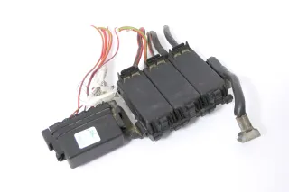 VW Fox 5Z Kasten Abdeckung Batterie Sicherungsträger Sicherung Sicherungskasten - Bild 2