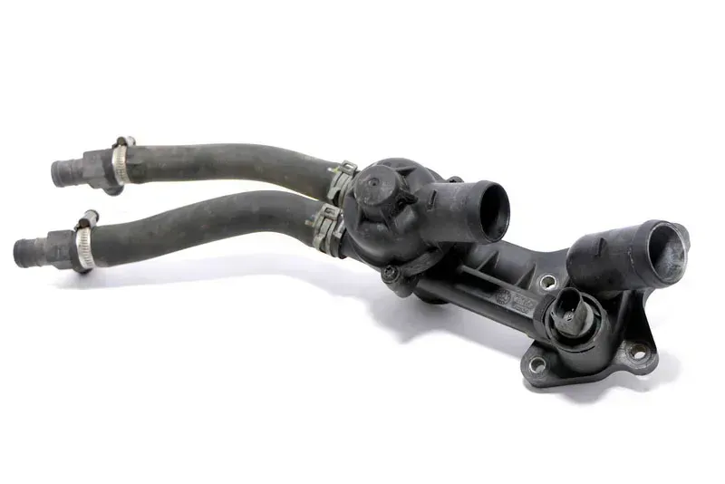 VW Polo 6R Ibiza 6J Thermostat Gehäuse Schlauch 1,2 03C121111B BZG - Bild 1