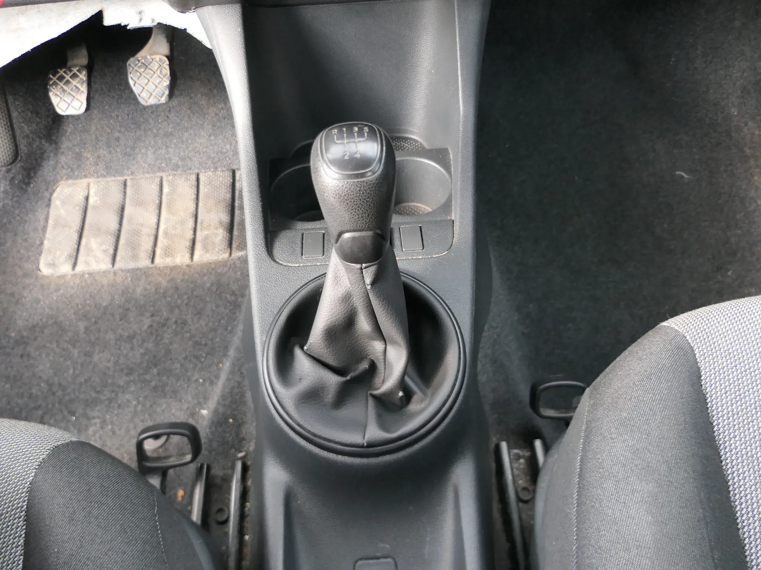 Skoda Fabia Roomster 5J Schaltknauf Schaltsack Schaltung Schaltknauf original 9B - Bild 1