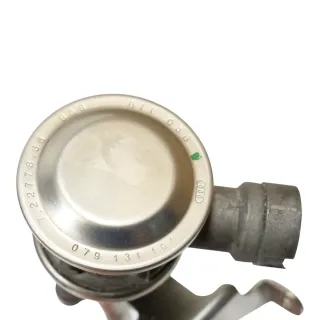 Audi A6 4F Sekundärluftpumpe Kombiventil + Leitung 079131101H 4,2 BVJ - RECHTS - Bild 4