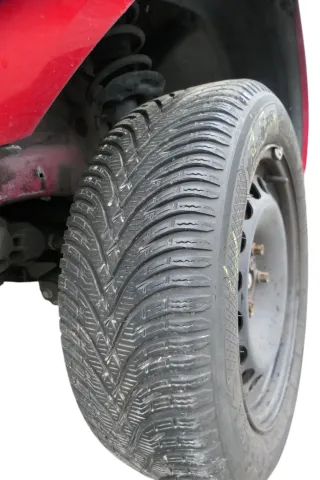 1x Passat 3C Golf Reifen Winterrreifen M&S 205/55 R16 94H Felge 7-8mm Ersatzrad - Bild 2