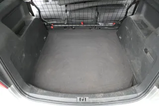 VW Touran 1T Verkleidung Teppich Kofferraum Kofferraumteppich Boden anthrazit - Bild 1