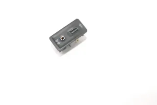 VW Golf 7 5G Touran Schalter USB IN AUX 5G0035222C 5Q0035724 - Bild 1