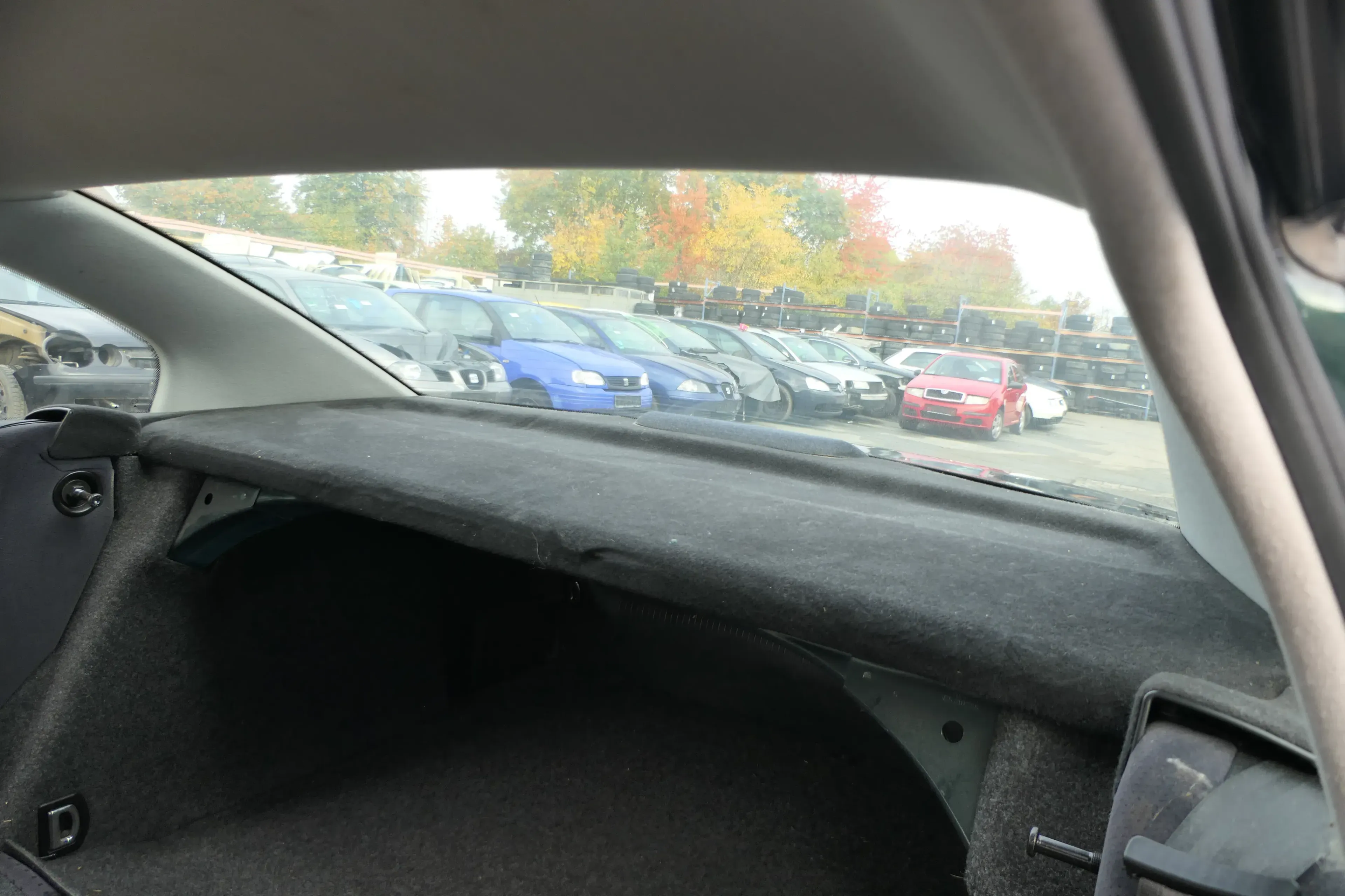 Passat 3B 3BG Limousine Laderaumabdeckung Hutablage Kofferraum schwarz - Bild 1