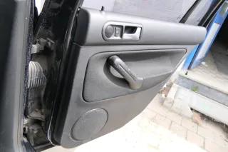 1x VW Golf 4 1J Kombi Türverkleidung Verkleidung Tür hinten rechts schwarz - Bild 3