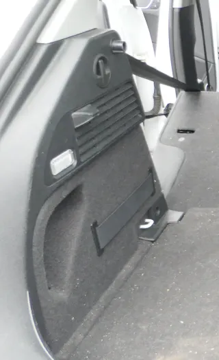 Audi A1 8X Abdeckung Verkleidung Kofferraum hinten links Seite 4/5-Türer - Bild 1
