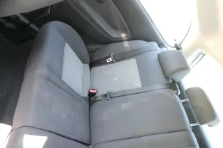 Seat Ibiza 6L Rückbank Rücksitzbank Sitz OHNE Kopfstütze Sitzbank 3-Punkt Sitze - Bild 2