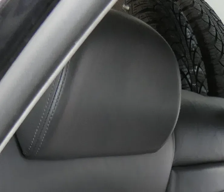 VW Passat 3B 3BG Kopfstütze Sitz Sitze hinten rechts oder links Leder anthrazit - Bild 1