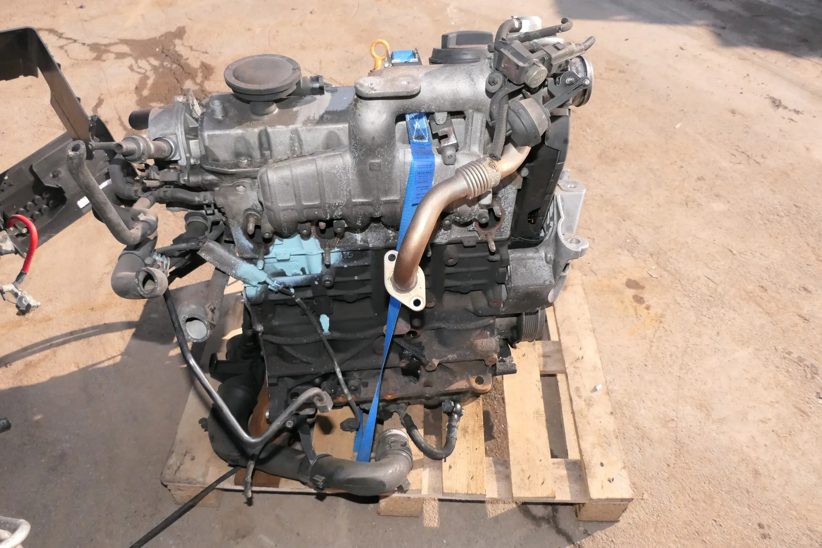 VW Caddy 9K Inca Motor ALH 66kw 1,9 TDI 90PS 185.000km - ohne Anbauteile - Bild 1