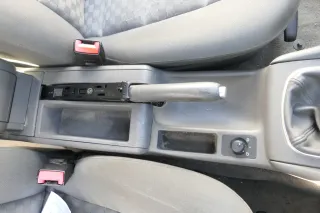 Audi A6 4B Handbremse Feststellbremse grau swing Leder - Bild 3