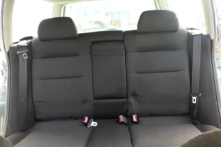 Passat 3B 3BG Kombi Avant Variant Sitz Rückbank Rücksitzbank Kopfstützen schwarz - Bild 1