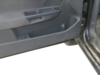 1x VW Golf 5 2/3-Türer Türverkleidung Verkleidung Tür vorne links Abdeckung - Bild 3