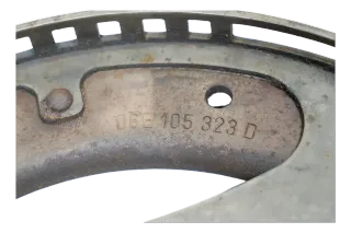 Audi A4 8E Mitnehmerscheibe 3,2 FSI AUK BKH 06E105323D - Bild 3