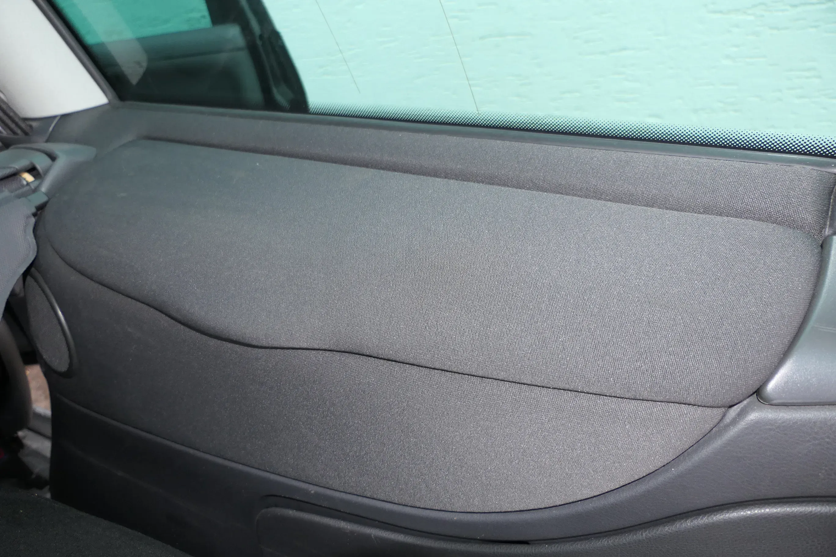 VW Sharan 7M Abdeckung Kofferraum Fach Box Ablagefach rechts hinten Deckel - Bild 1