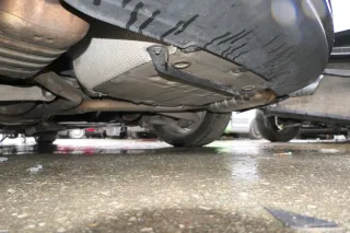 1x Audi A4 8K Auspuff Endschalldämpfer rechts hinten Benziner - Bild 2