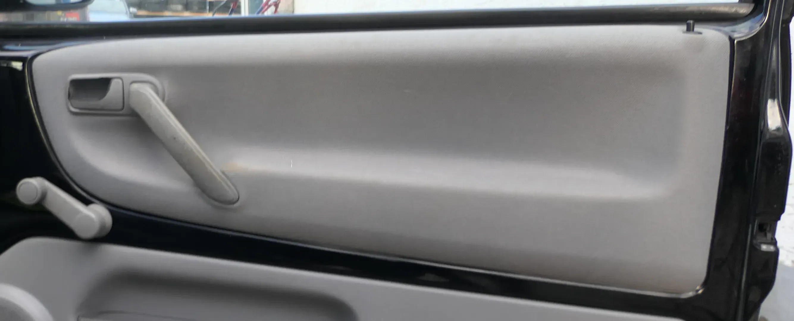 1x VW Lupo Arosa Türverkleidung Verkleidung Tür vorne rechts oben grau - Bild 1