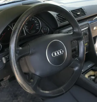 Audi A4 8E B6 B7 Lenkrad 4-Speichen 8E0419091BF Leder schwarz - OHNE Airbag - Bild 1