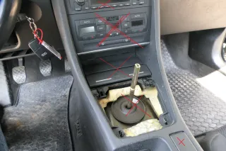 Audi A4 8E B6 B7 Mitteltunnel hinten Verkleidung um Handbremse Konsole schwarz K - Bild 1