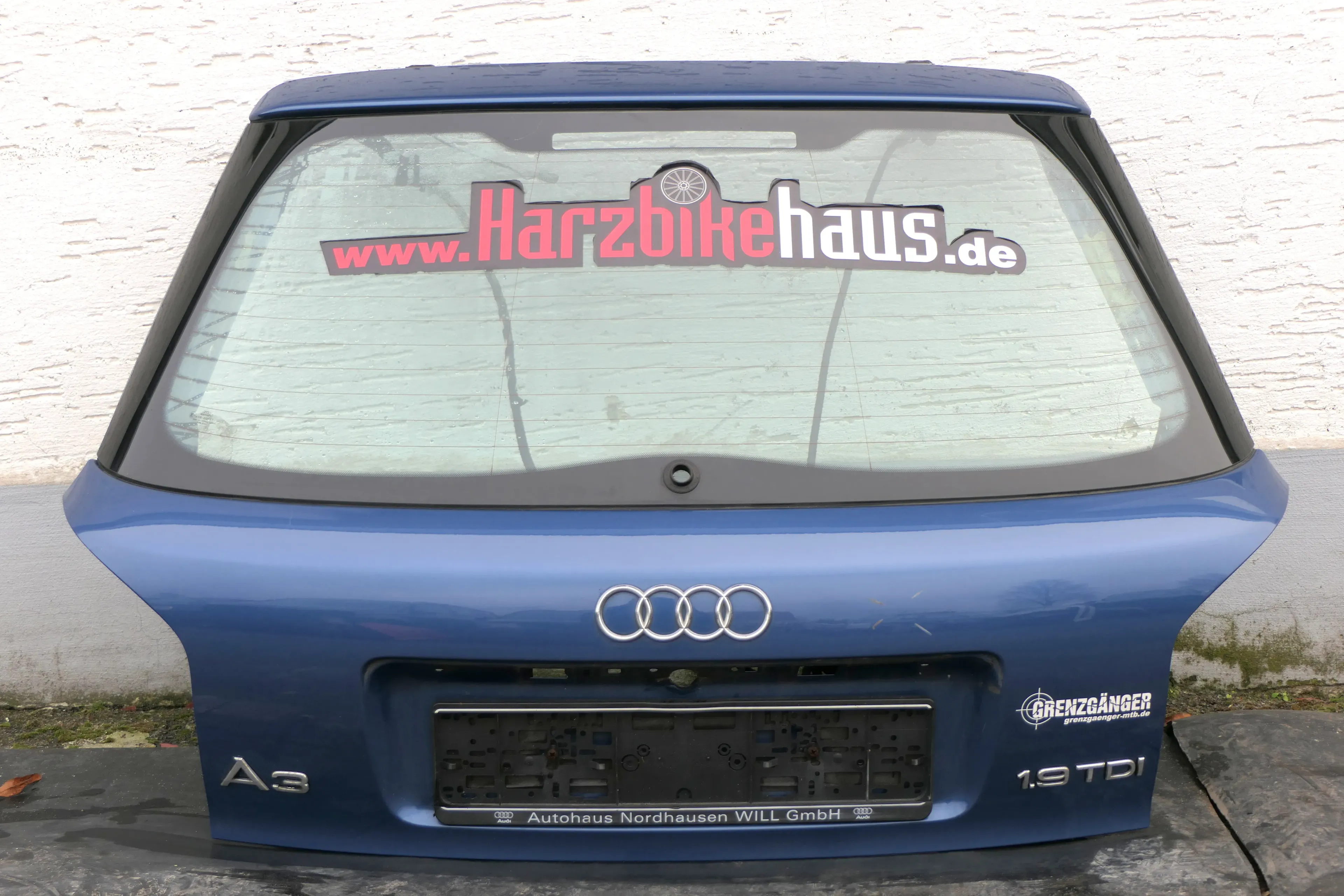 Audi A3 8L Facelift Heckklappe Kofferraumklappe Klappe hinten blau LW5Z - Bild 1