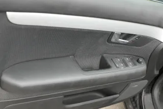 4x Audi A4 8E B7 Türverkleidung Verkleidung Tür vorne + hinten Bose S-line - Bild 3