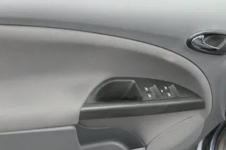 Seat Altea 5P XL Türverkleidung Verkleidung Tür vorne +hinten links Sonnenrollo - Bild 3