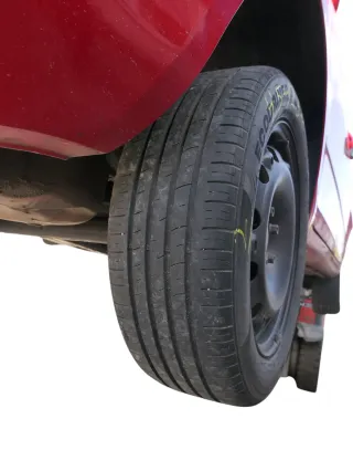 4x VW Polo 9N 6R Felgen Reifen 195/55 R15 85V Sommerreifen ca. 4-6mm - Bild 2