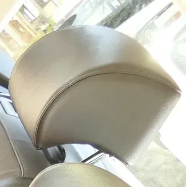 VW Passat 3C B7 Kopfstütze Sitz hinten rechts o. links Leder naturbraun braun 3A - Bild 1