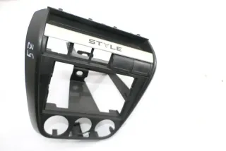 VW Fox 5Z Mittelkonsole Verkleidung um Radio schwarz 5Z0858061A Style - Bild 1