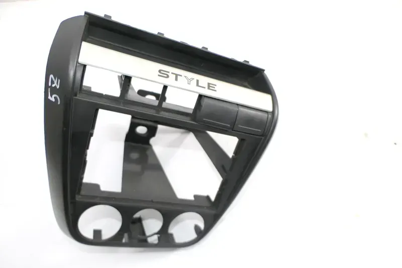 VW Fox 5Z Mittelkonsole Verkleidung um Radio schwarz 5Z0858061A Style - Bild 1