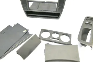 VW Passat 3B Mittelkonsole Verkleidung 3B0858069K Aschenbecher Netz Optik Dekor - Bild 2