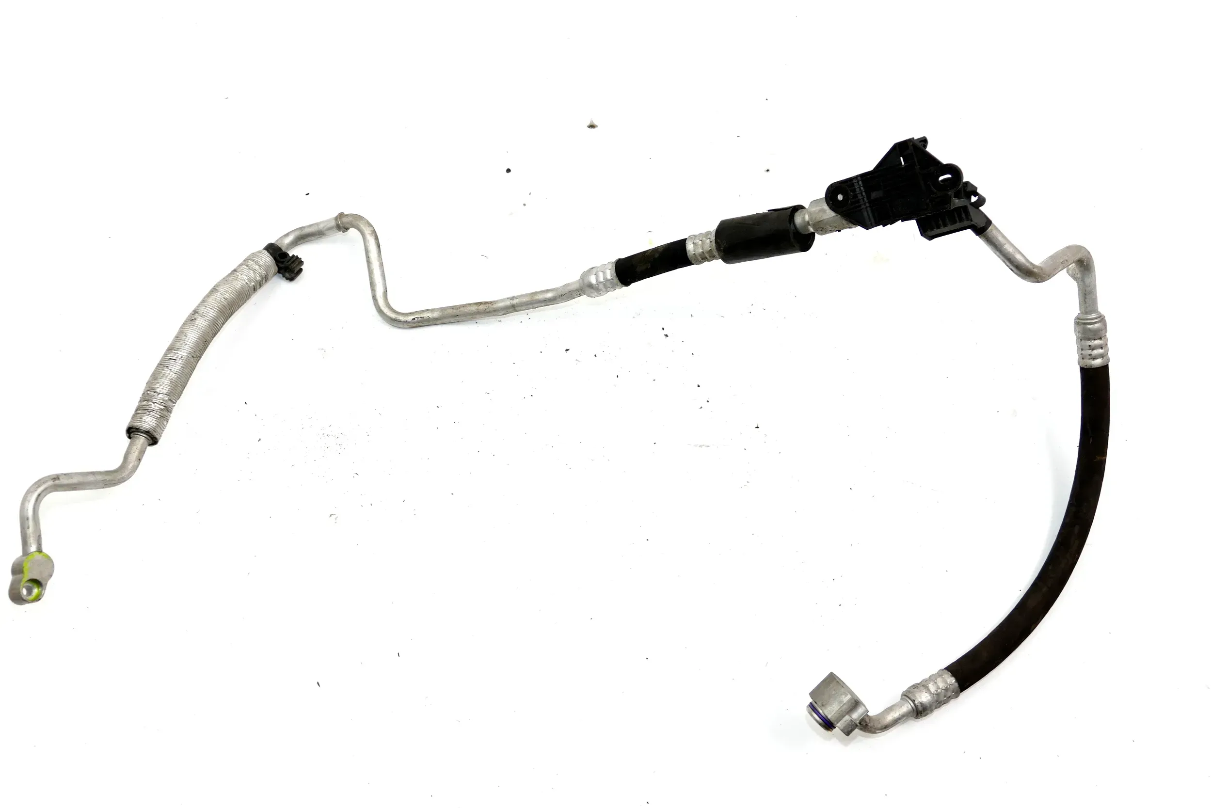 VW Polo 9N Fox Klimaleitung Kältemittelschlauch 6Q0820744M Klimaanlage SDI ASY - Bild 1