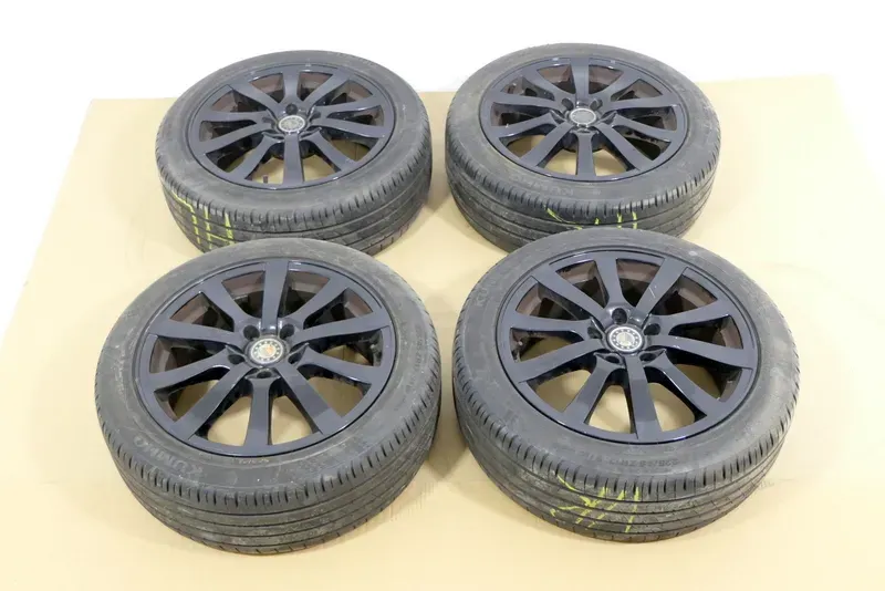 Audi A3 Q3 Alufelgen 225/45 ZR17 91W 7j x17 Zoll ET46 Reifen KBA 47637 RP4 - Bild 1