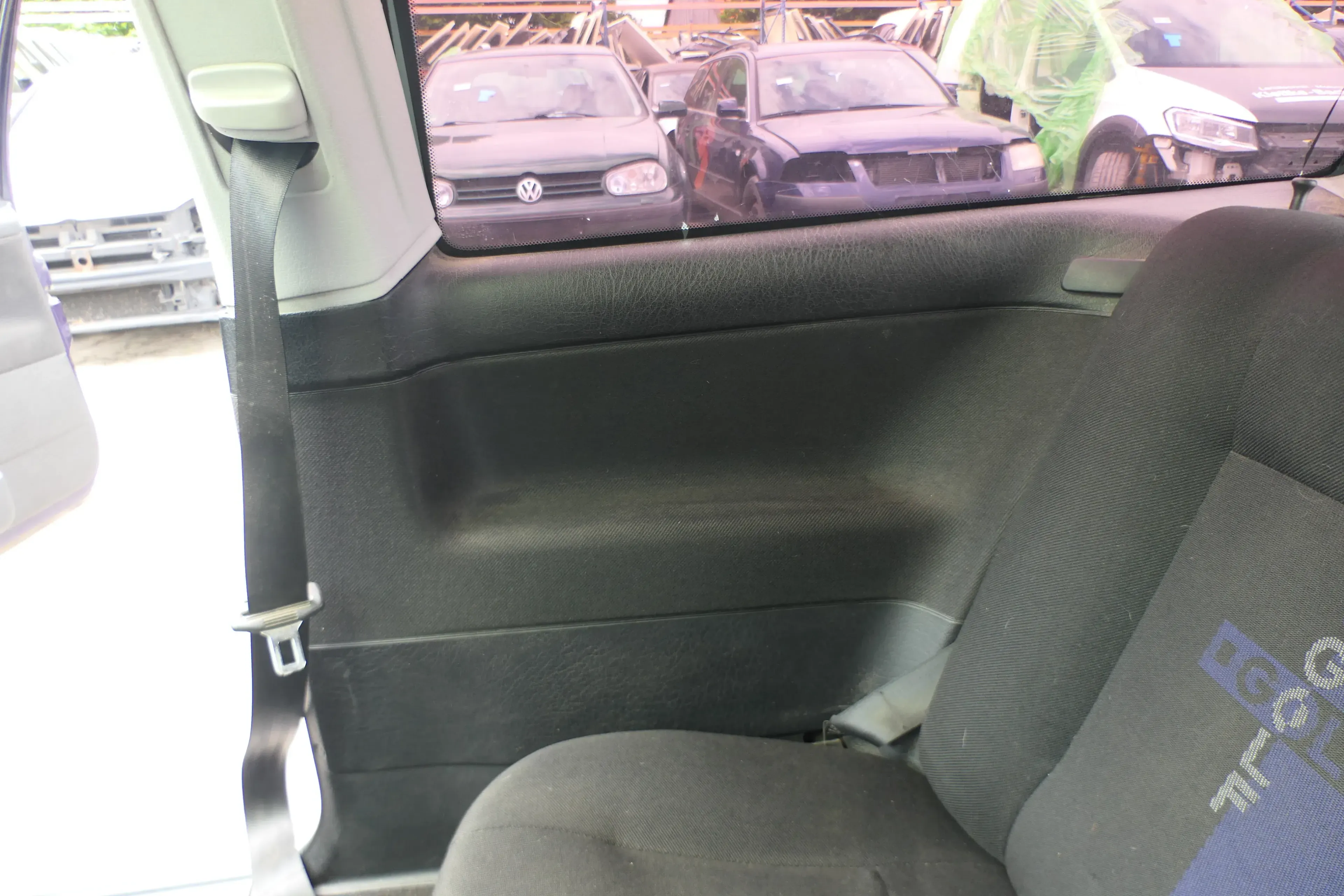 VW Golf 3 1H Seitenverkleidung Verkleidung Tür hinten rechts 2/3-Türer - Bild 1