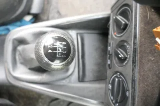 VW Golf 4 Bora Schaltknauf Schaltsack Schaltung Schaltknüppel schwarz 5-Gang - Bild 2