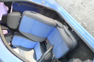 Arosa Lupo Sitz vorne links Fahrersitz Höhenverstellung schwarz blau - Bild 3