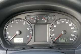 VW Polo 9N Tacho Tachometer Kombiinstrument 107.100km 6Q0920800P 1,2 47kw 40kw - Bild 1