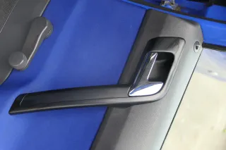 1x VW Polo 9N 9N3 Türverkleidung Verkleidung Tür hinten rechts 4/5-Türer blau - Bild 3