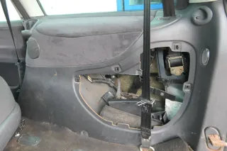 VW Sharan 7M Abdeckung Kofferraum Fach Box Ablagefach rechts hinten +Verkleidung - Bild 1